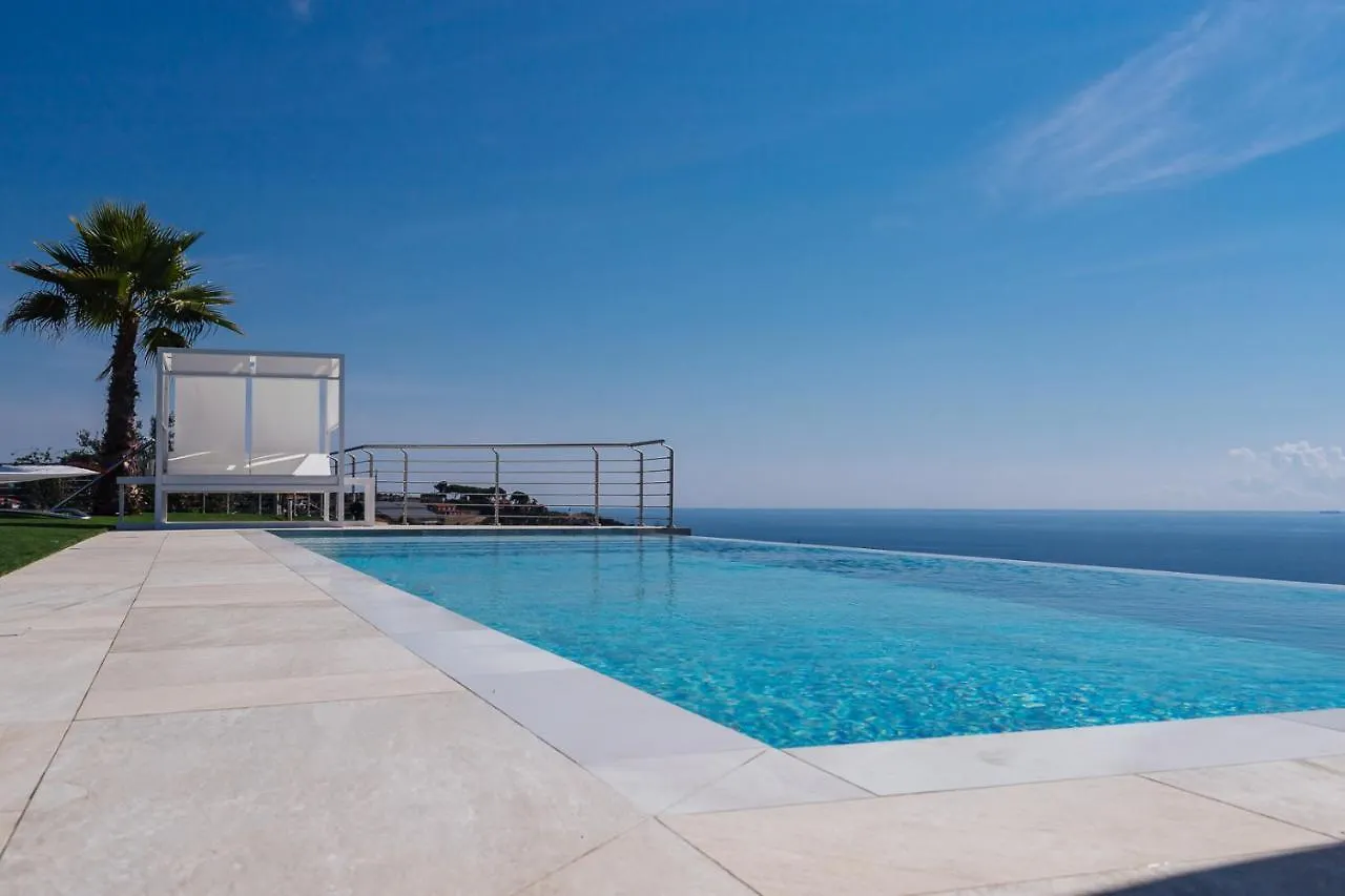 Villa Sabrina Riviera Dei Fiori A Picco Sul Mare Con Piscina Privata ,Wellness & Spa Imperia 0*,  Italië