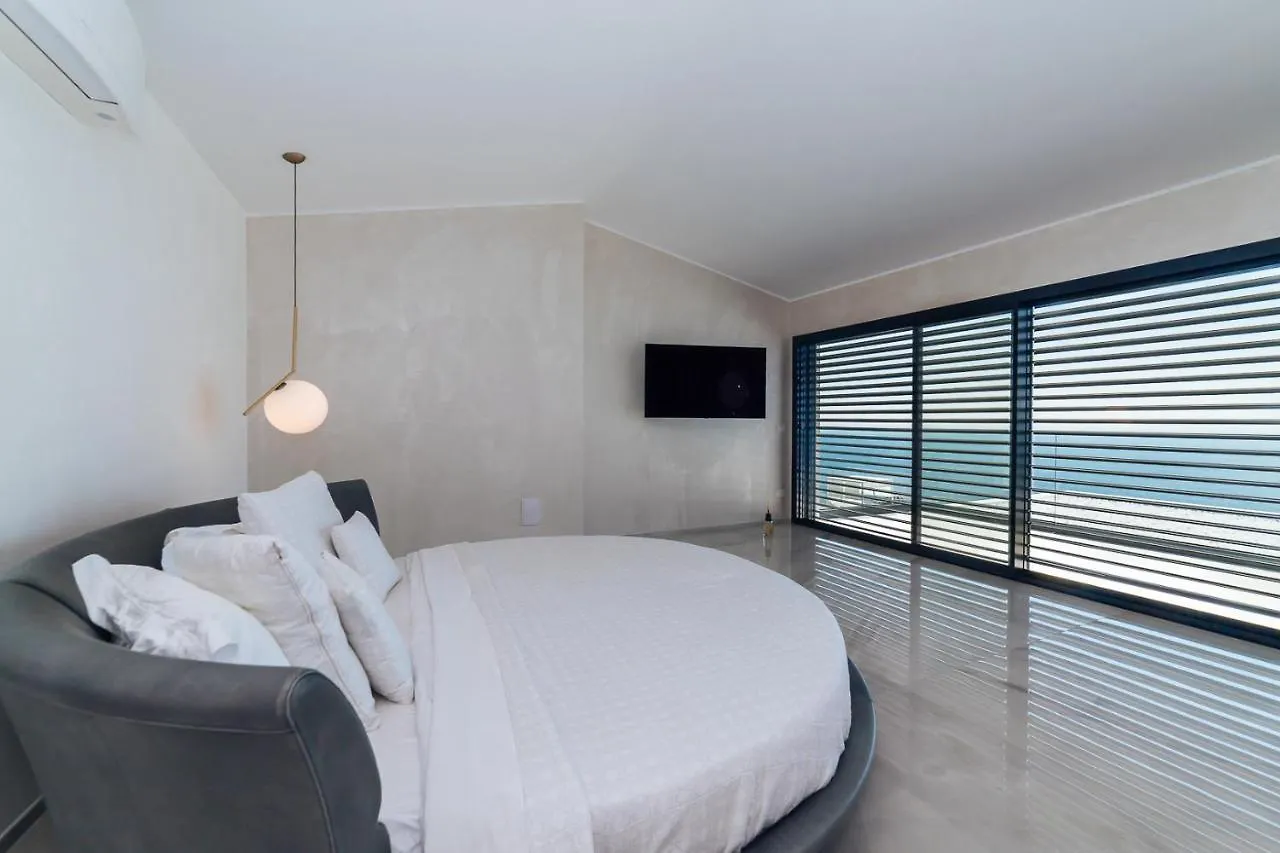 Villa Sabrina Riviera Dei Fiori A Picco Sul Mare Con Piscina Privata ,Wellness & Spa Imperia 0*,