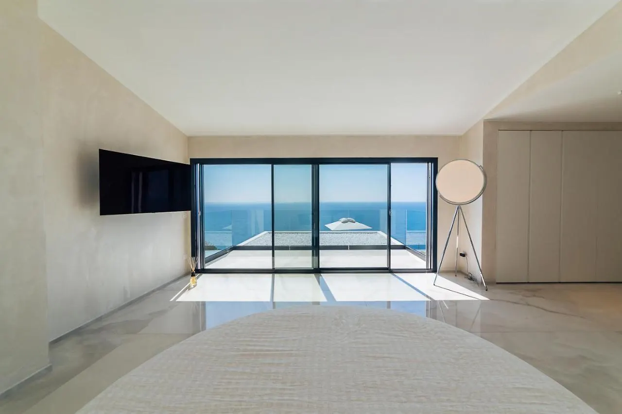 Villa Sabrina Riviera Dei Fiori A Picco Sul Mare Con Piscina Privata ,Wellness & Spa Imperia Italië
