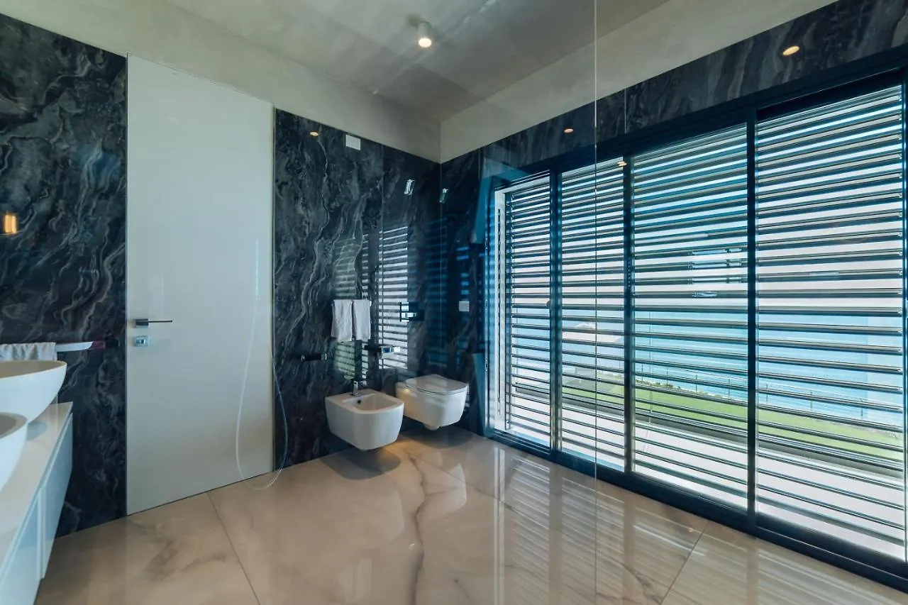 Villa Sabrina Riviera Dei Fiori A Picco Sul Mare Con Piscina Privata ,Wellness & Spa Imperia