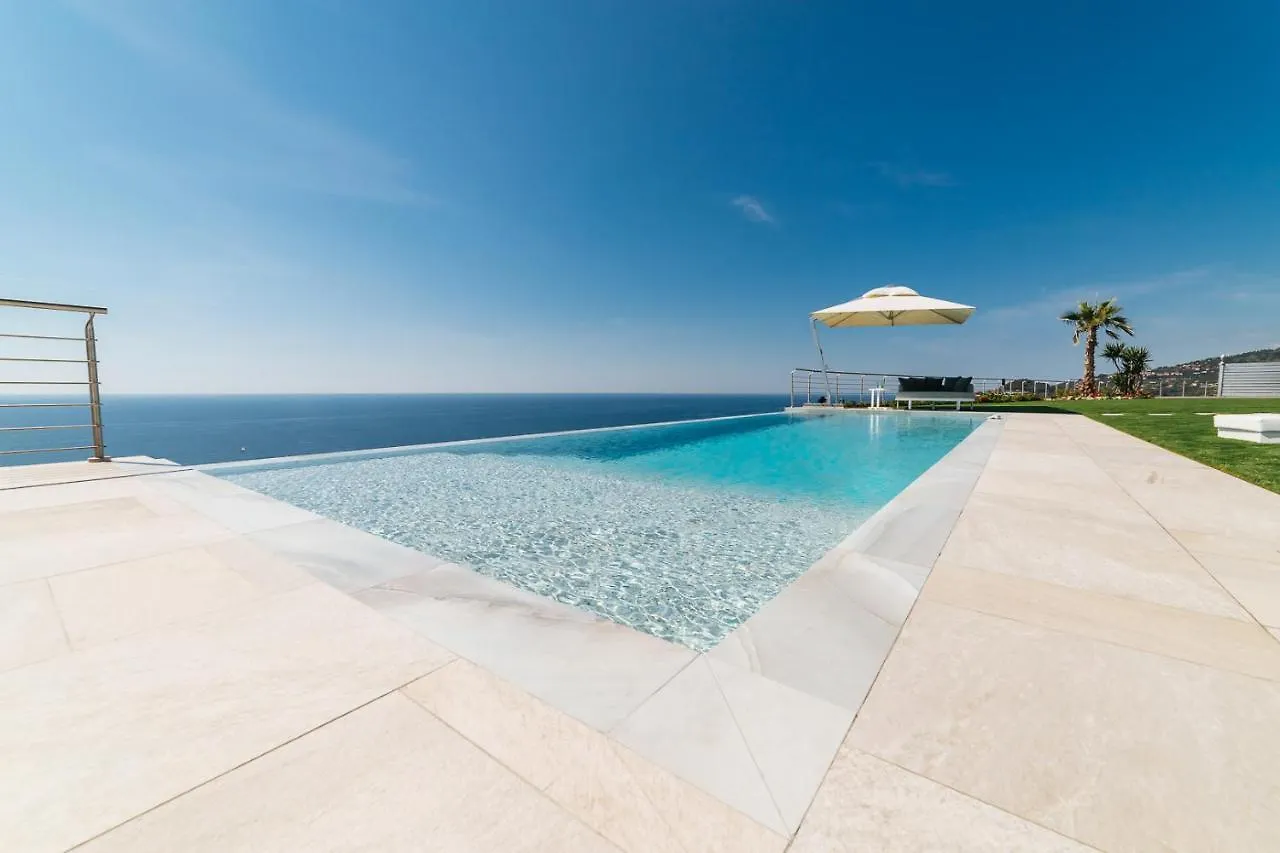 Villa Sabrina Riviera Dei Fiori A Picco Sul Mare Con Piscina Privata ,Wellness & Spa Imperia Italië