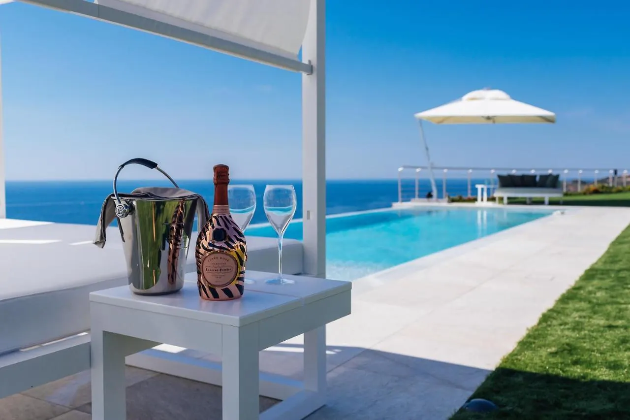 Villa Sabrina Riviera Dei Fiori A Picco Sul Mare Con Piscina Privata ,Wellness & Spa Imperia