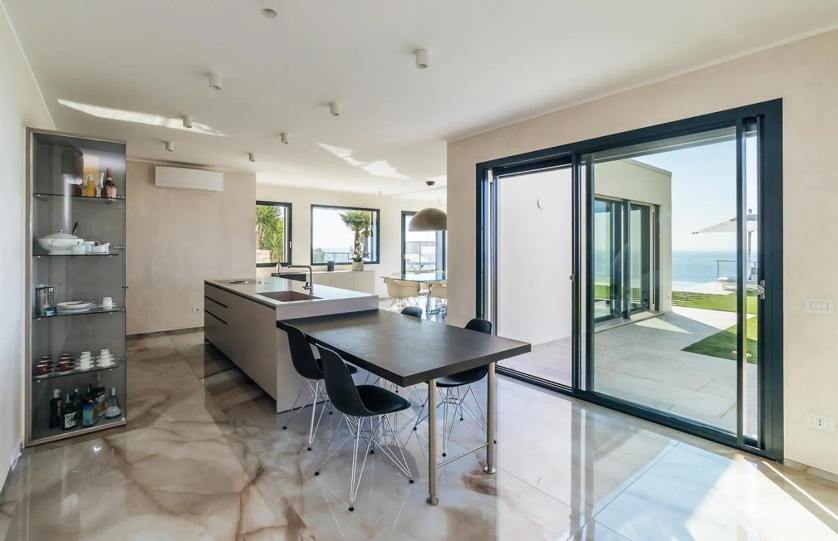 Villa Sabrina Riviera Dei Fiori A Picco Sul Mare Con Piscina Privata ,Wellness & Spa Imperia 0*,