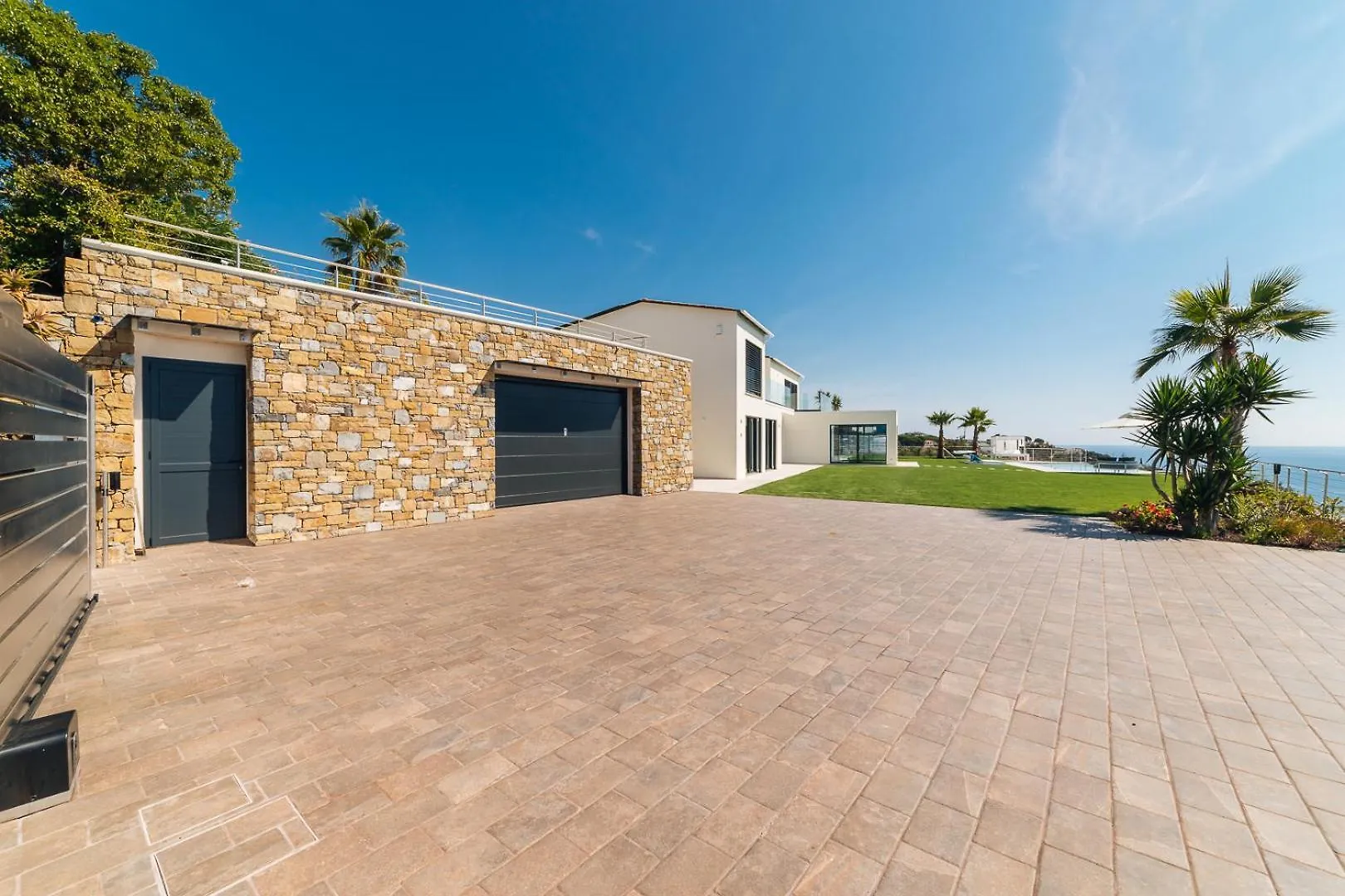 Villa Sabrina Riviera Dei Fiori A Picco Sul Mare Con Piscina Privata ,Wellness & Spa Imperia